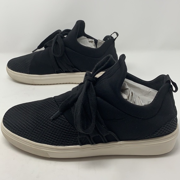 Steve Madden Lancer Sneaker in Black, 8M - Picture 6 of 9